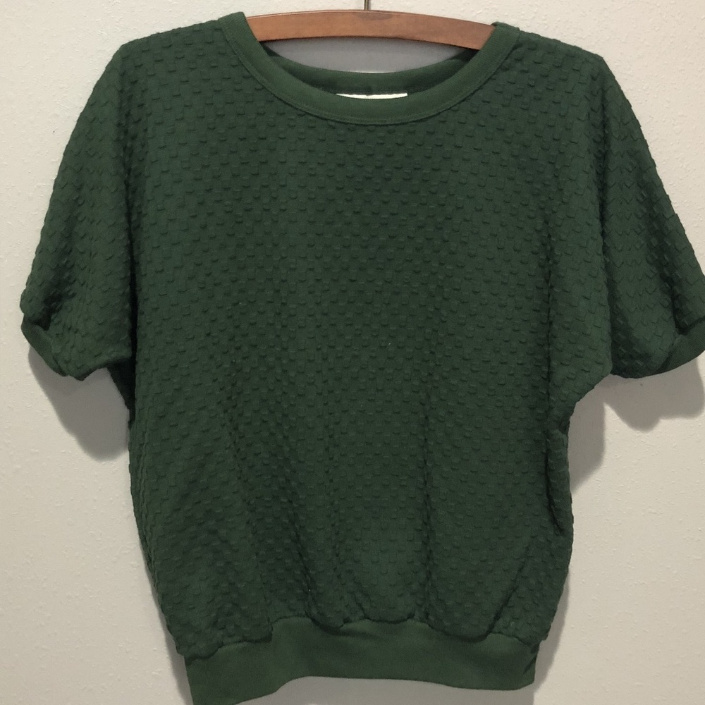 Forest green short sleeved top